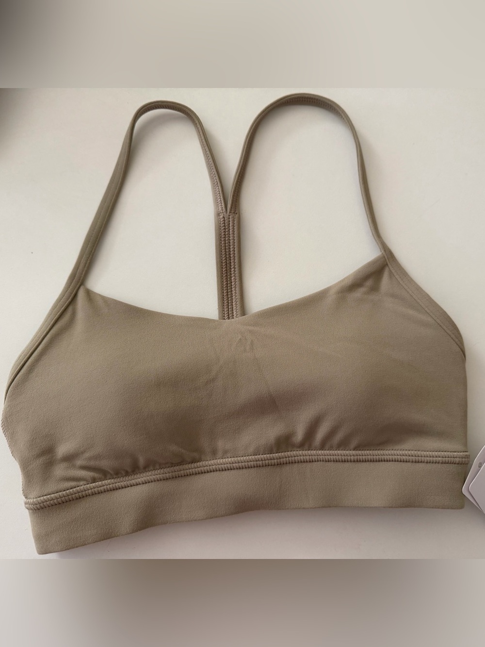 NWT Lululemon flow Ynulu bra, sheer oak，size 2